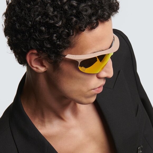 Dior DIORXPLORER M1U 78A4 Shield Sunglasses - Dark Beige/Silver Mirror - Picture 3 of 11